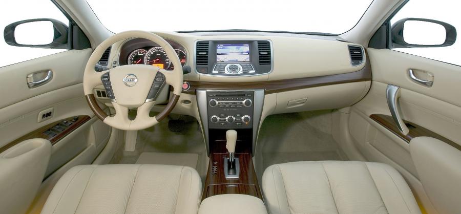  Nissan Teana 4x4 2010 года  (фото 6 из 70)